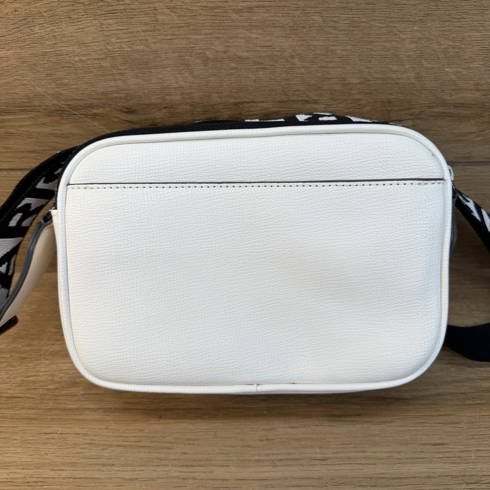 Karl Lagerfeld Maybelle Double Zip White Iridescent Crossbody Camera Bag Pouch - Picture 5 of 16